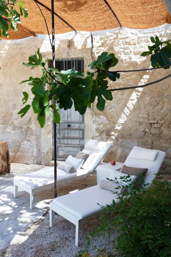 Maison Salix Vallabregues Bagian luar foto